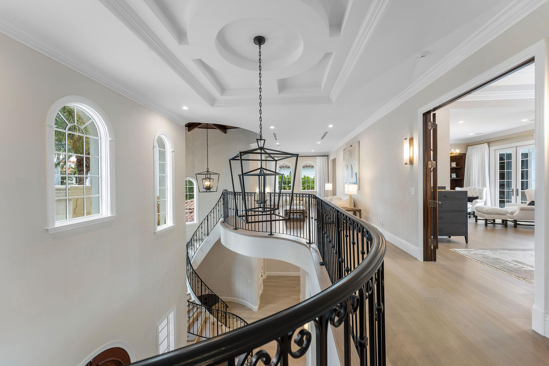 ROYAL PALM YACHT & COUNTR - Residential