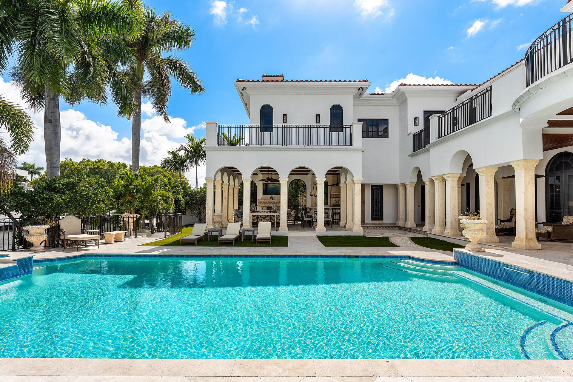 ROYAL PALM YACHT & COUNTR - Residential