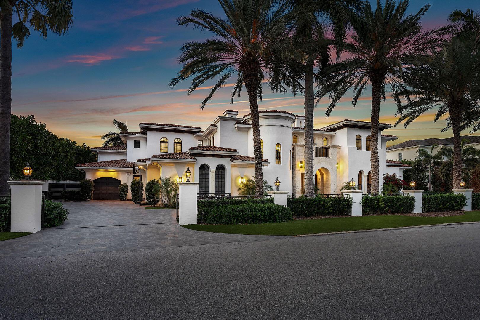 251 W Coconut Palm Road