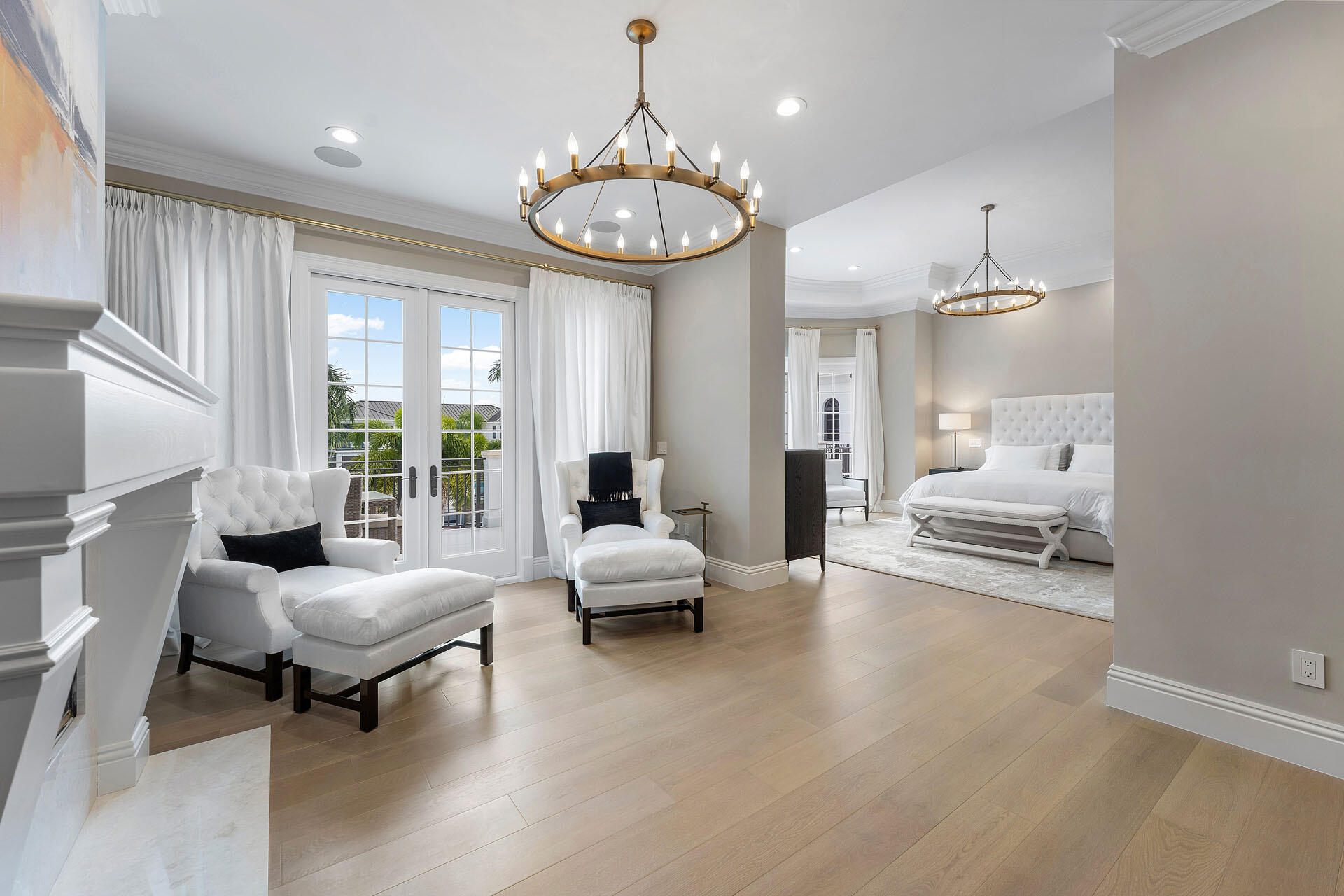 ROYAL PALM YACHT & COUNTR - Residential