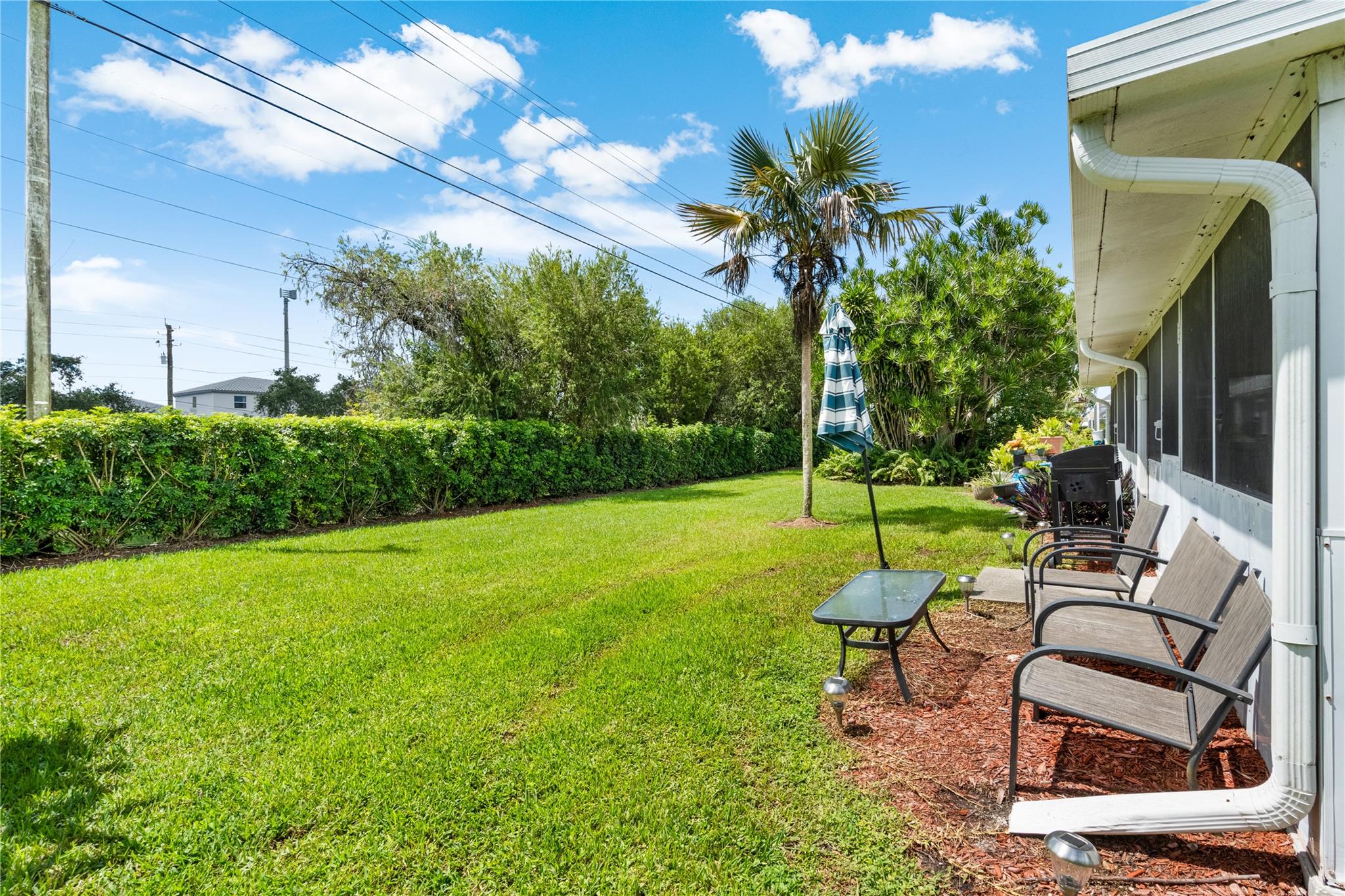 Keys Gate 01 - Residential