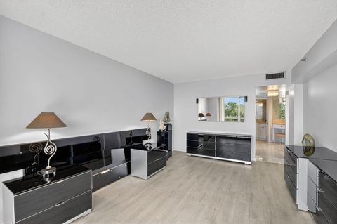 Tiny photo for 5301 Fountains Drive S #501, Lake Worth, FL 33467 (MLS # R11140097)