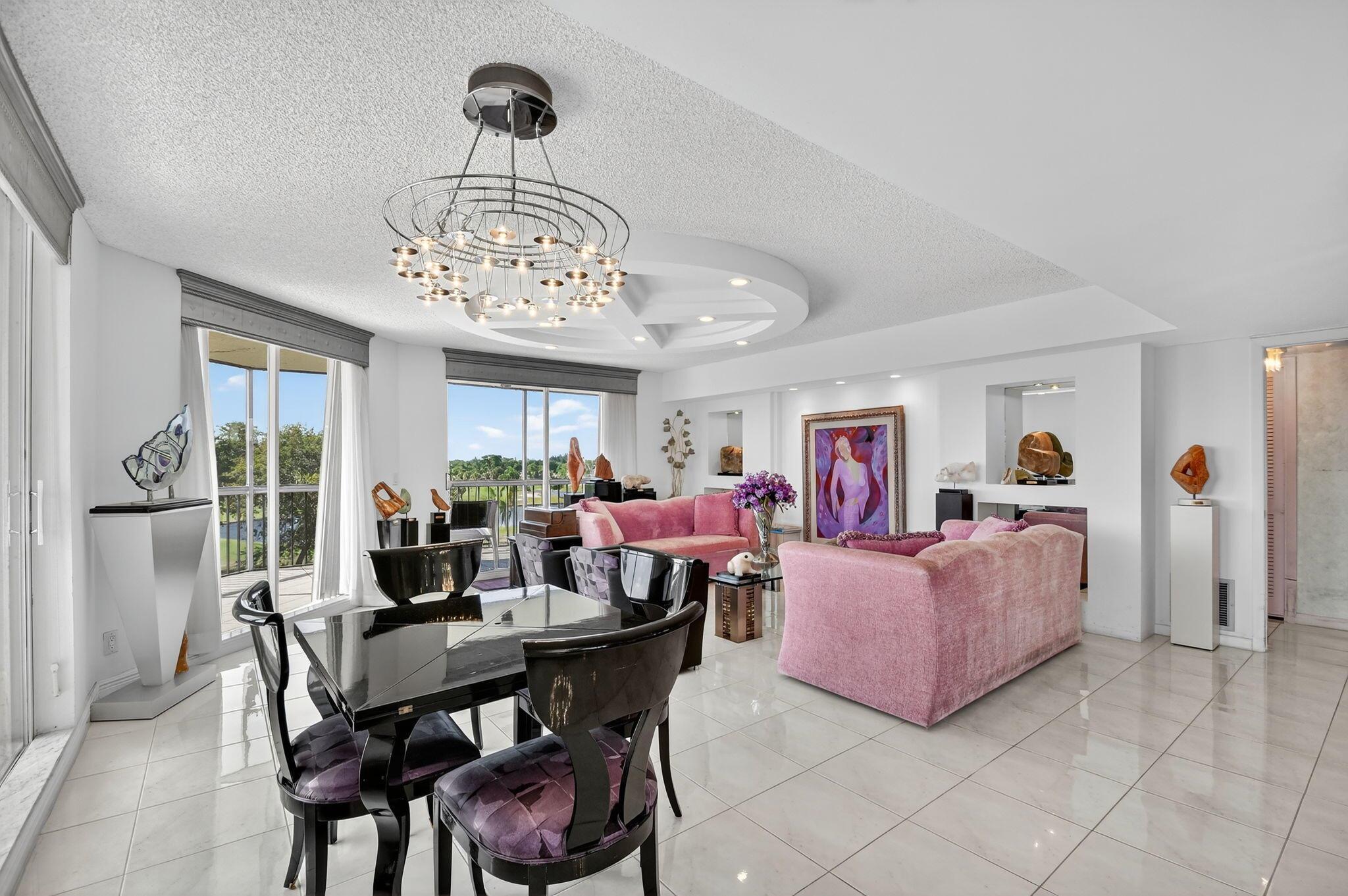 FOUNTAINS SOUTH CONDO 3C - Residential