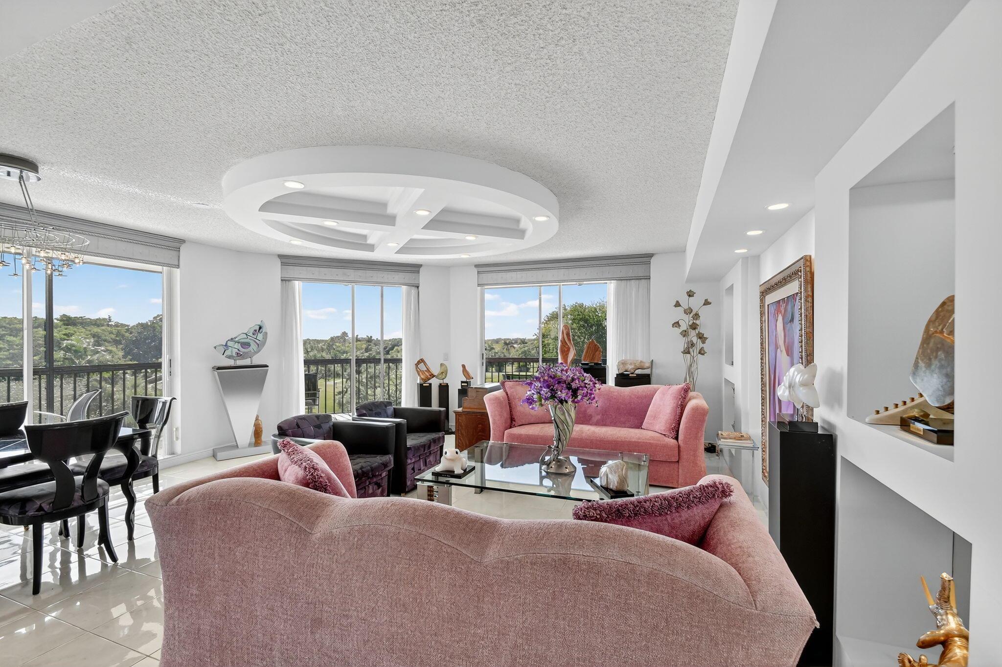 FOUNTAINS SOUTH CONDO 3C - Residential