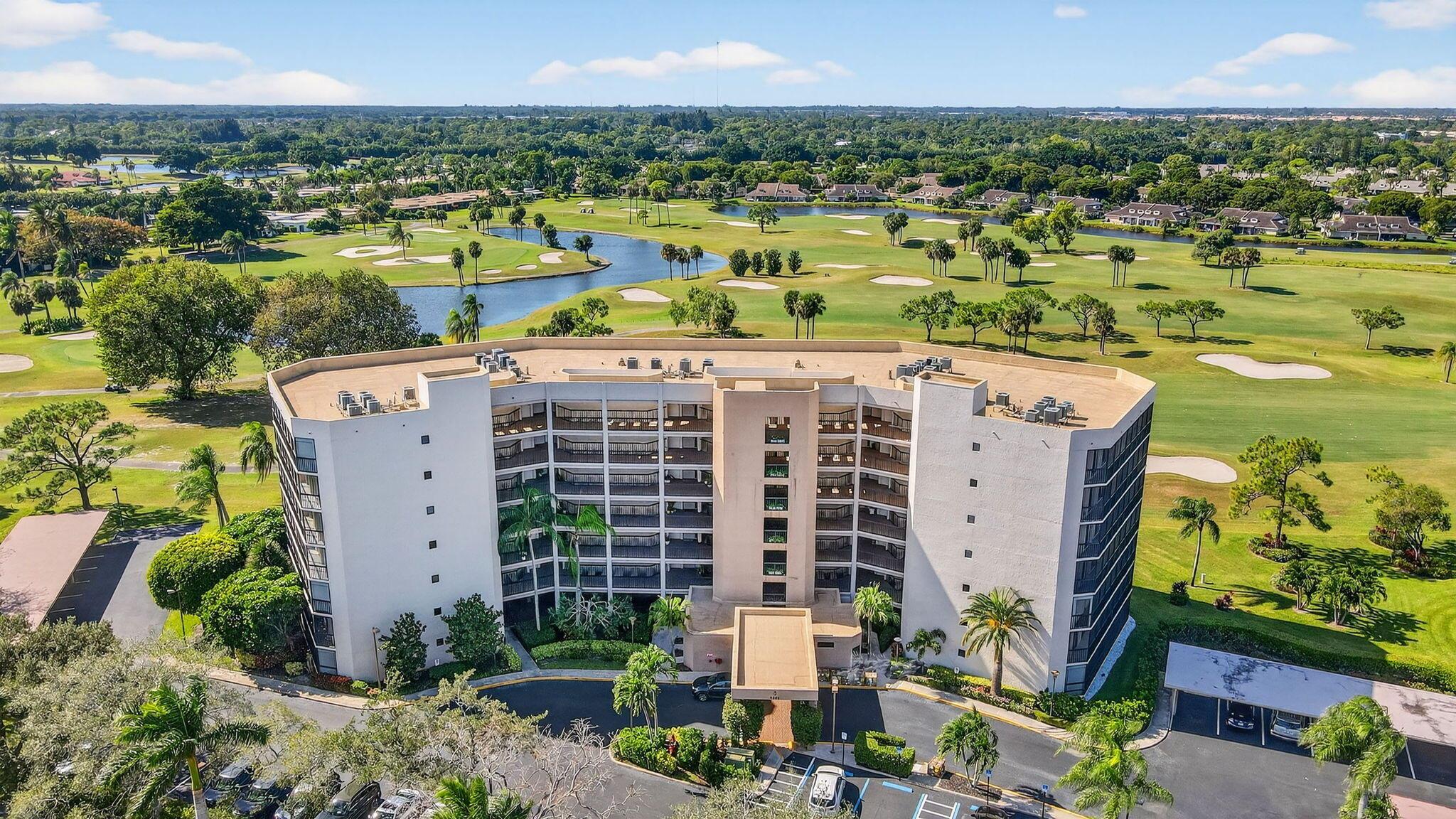FOUNTAINS SOUTH CONDO 3C - Residential