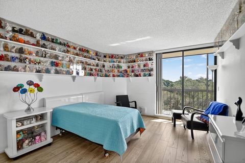 Tiny photo for 5301 Fountains Drive S #501, Lake Worth, FL 33467 (MLS # R11140097)