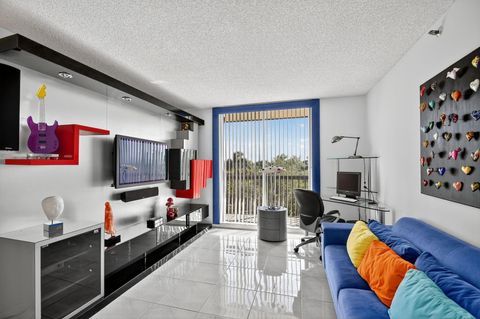 Tiny photo for 5301 Fountains Drive S #501, Lake Worth, FL 33467 (MLS # R11140097)