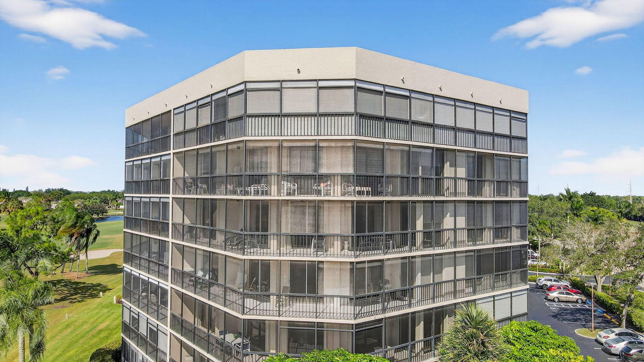 FOUNTAINS SOUTH CONDO 3C - Residential