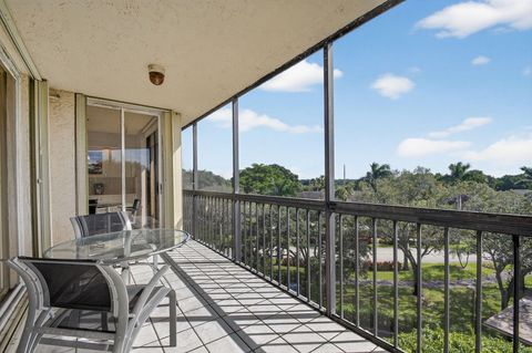 Tiny photo for 5301 Fountains Drive S #501, Lake Worth, FL 33467 (MLS # R11140097)
