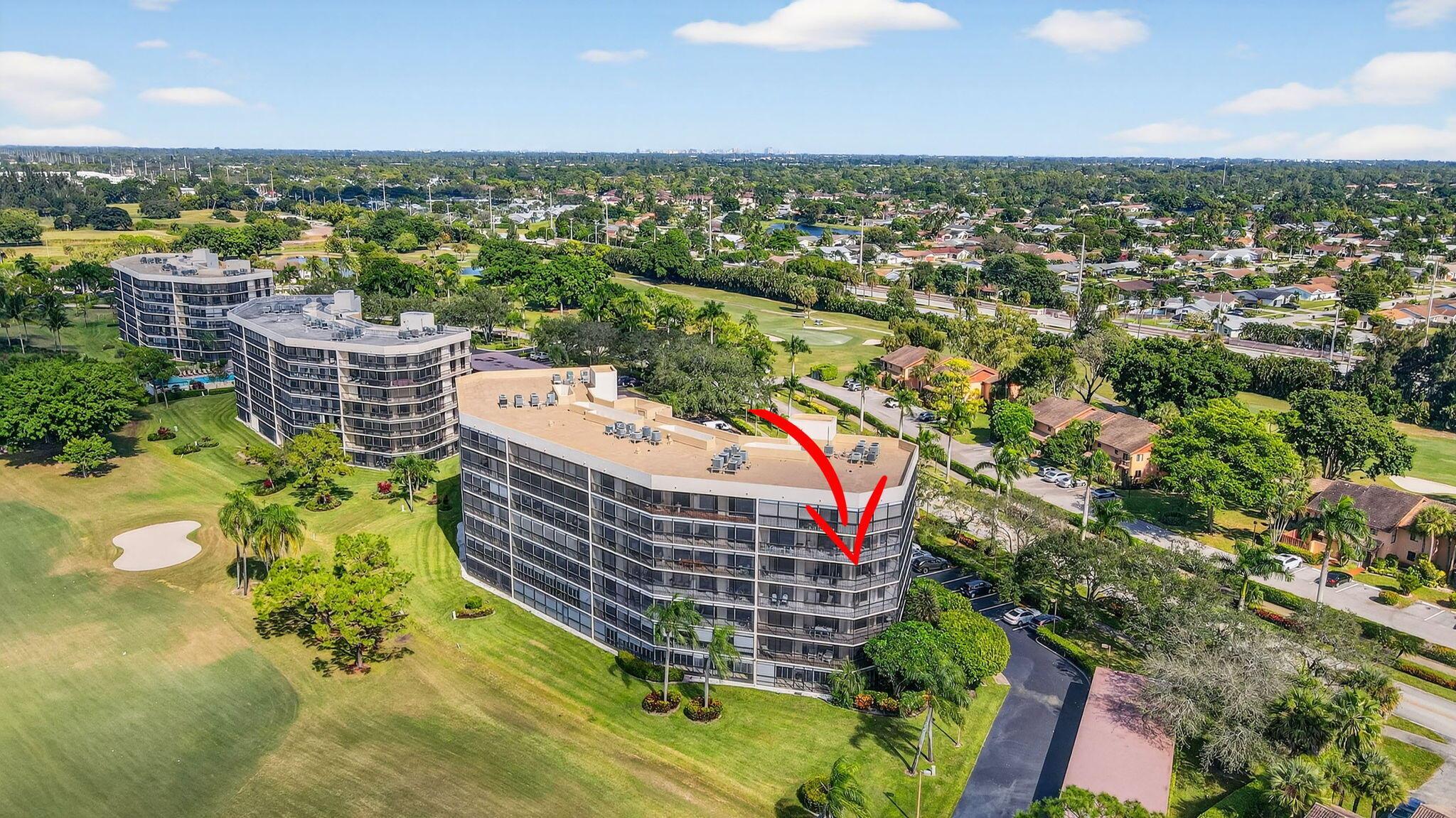 FOUNTAINS SOUTH CONDO 3C - Residential