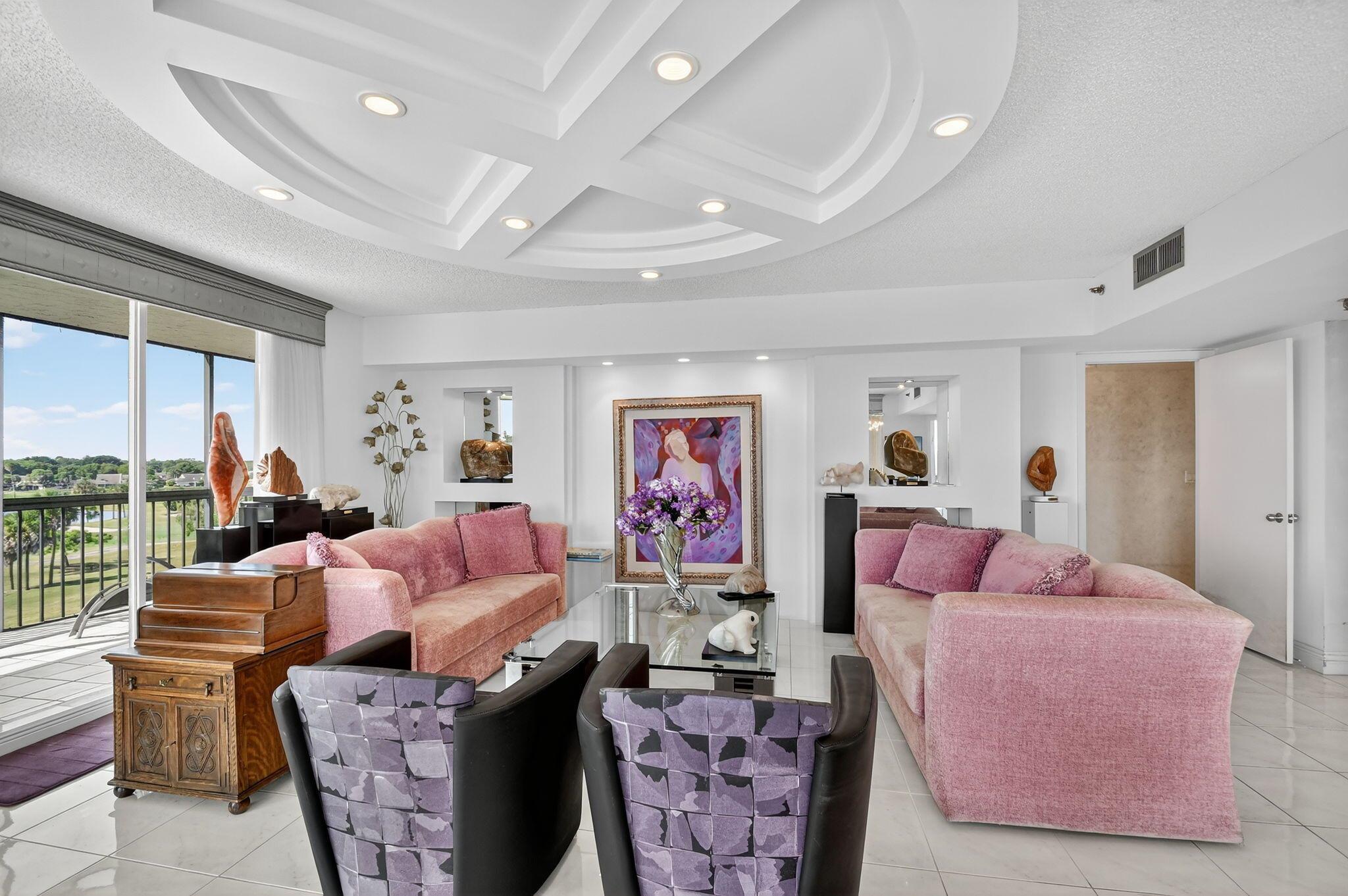 FOUNTAINS SOUTH CONDO 3C - Residential