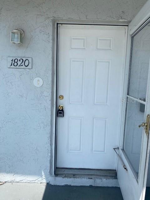 1820 Amberly Avenue T-10