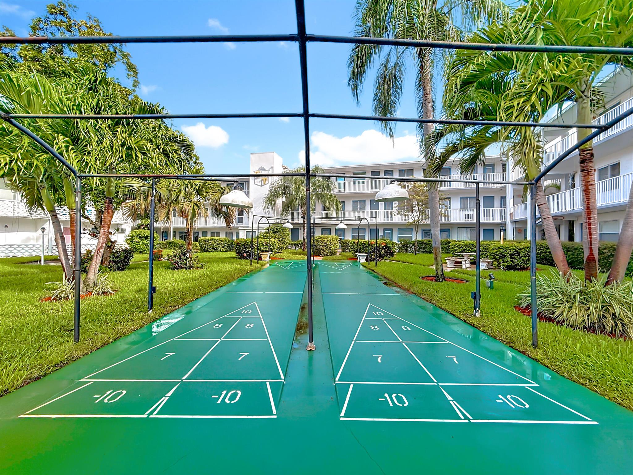 GOLDEN TOWERS NO 2 INC - - Residential