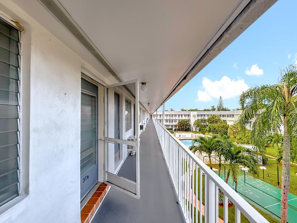 GOLDEN TOWERS NO 2 INC - GOLDEN - Residential