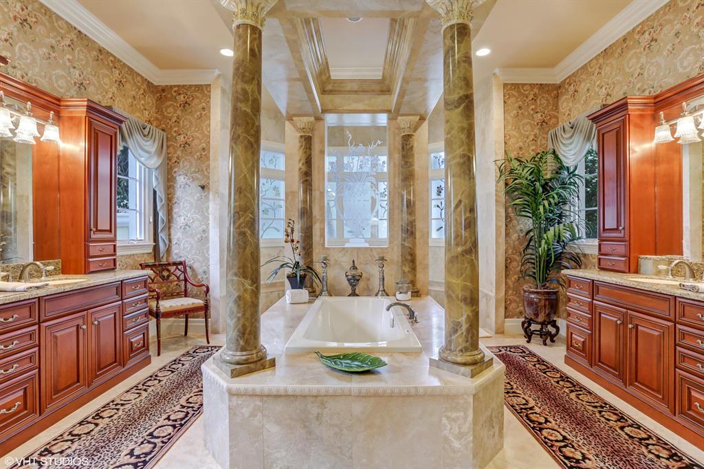 LOXAHATCHEE CLUB AT MAPLE - Residential