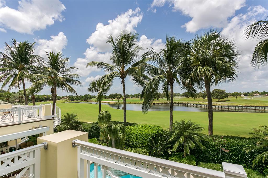 LOXAHATCHEE CLUB AT MAPLE - Residential