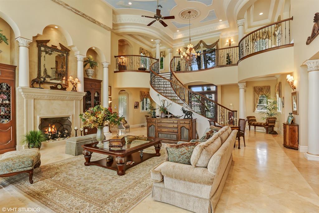 LOXAHATCHEE CLUB AT MAPLE - Residential