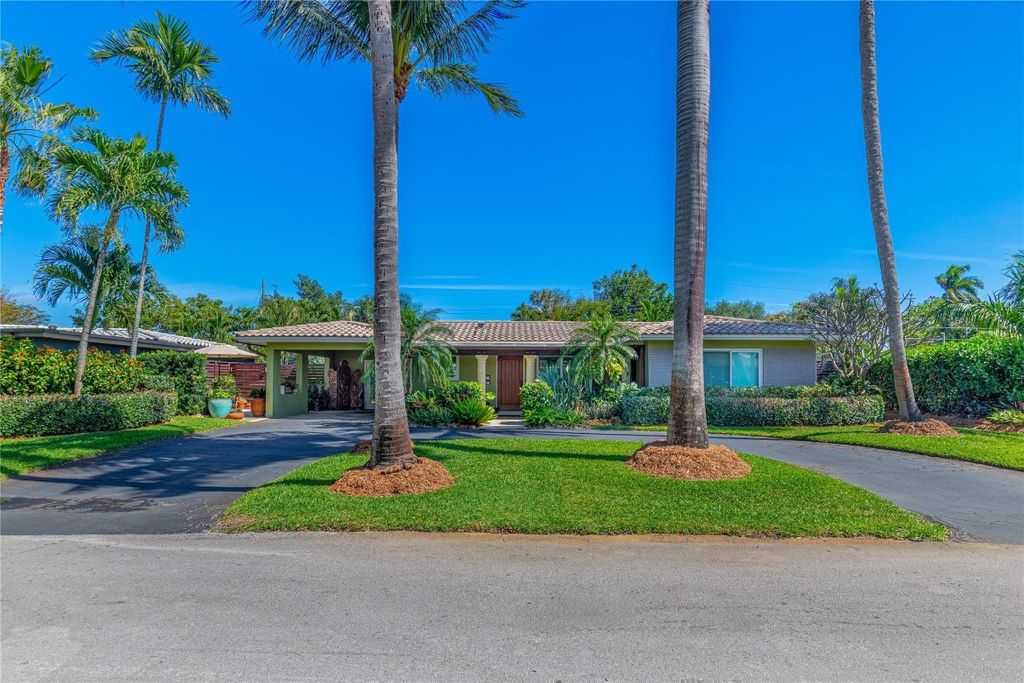 Photo of 4110 NE 17th Terrace, Oakland Park, FL 33334 (MLS # F10489256)