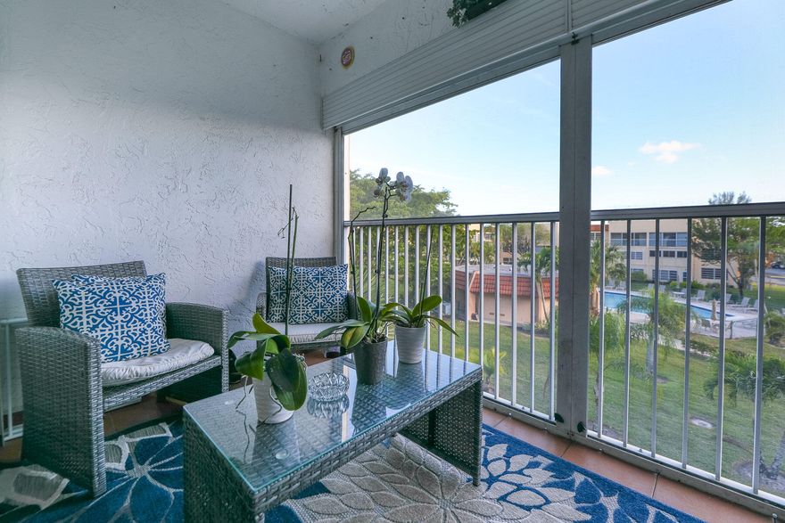 Beautifully maintained 1-bedroom, 1.5-bath condo located on the third floor, offering added privacy with no neighbors above. This bright and inviting unit features tile flooring throughout and a functional layout designed for comfort and convenience. Enjoy a well-kept kitchen and spacious living area, perfect for relaxing or entertaining. The community offers on-site laundry and resort-style amenities including a pool, clubhouse, sauna, picnic area, and more. Condo fees cover cable, water, and exterior insurance for added value. Ideally situated in a quiet, well-managed community—this is an excellent opportunity for easy, relaxed living.