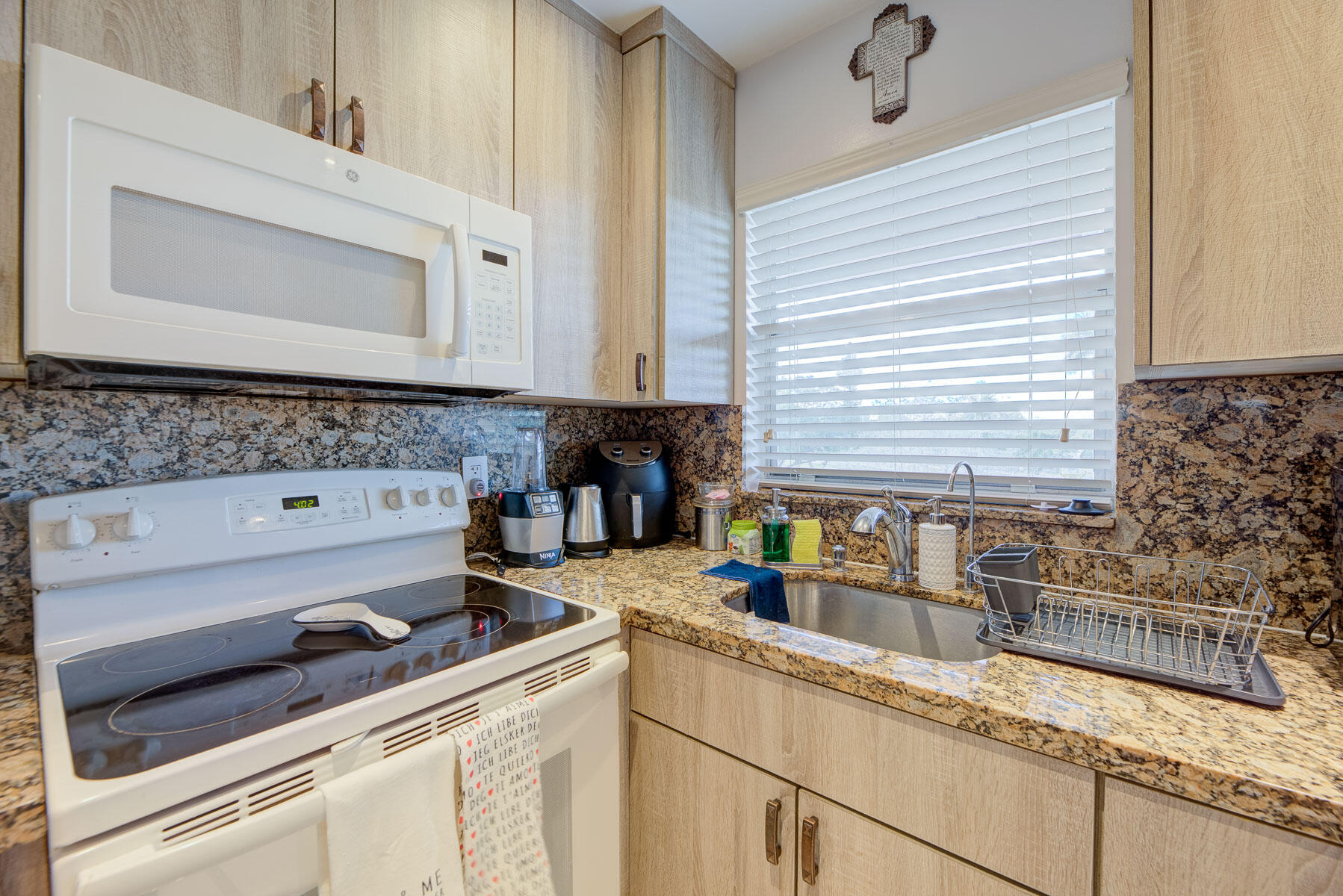 6850 Royal Palm Boulevard 303g