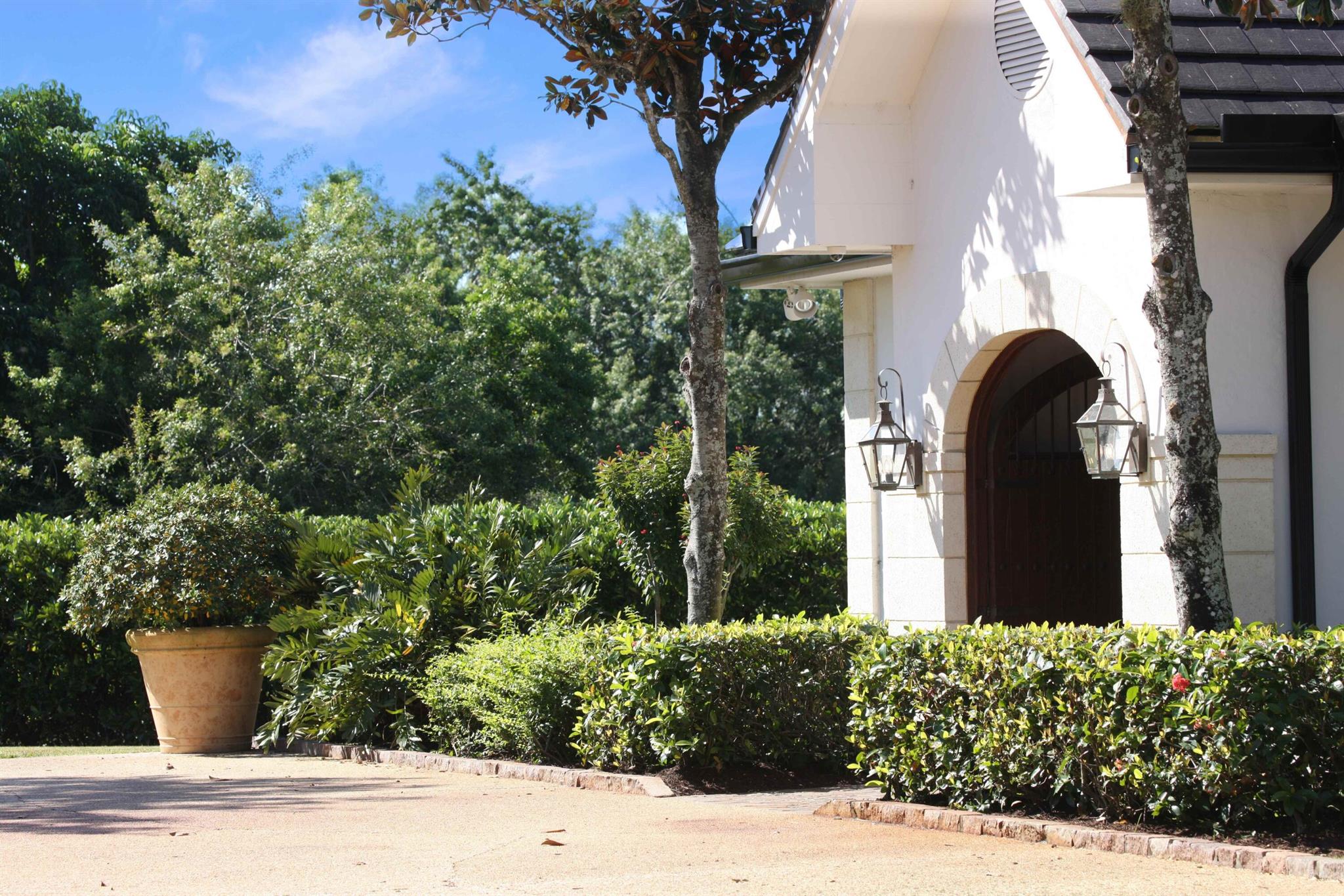 3531 Olde Hampton Drive