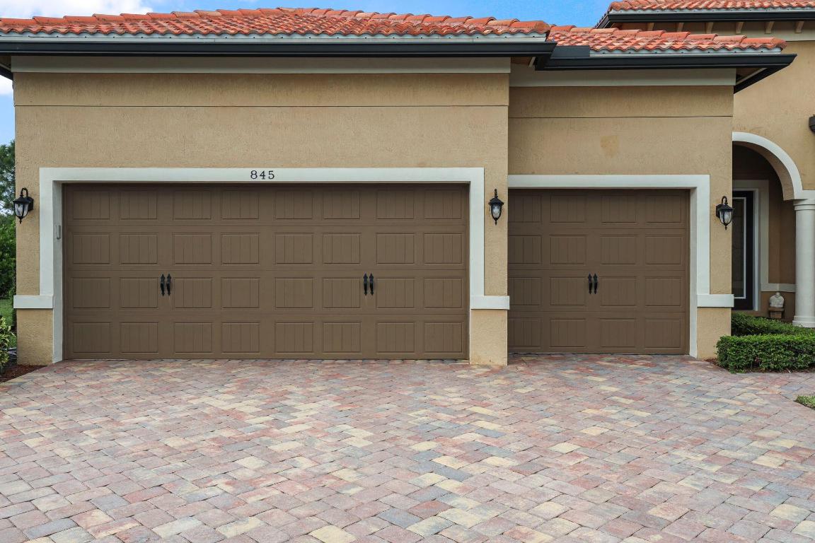 SAND TRAIL (AKA COPPERLEAF) - Residential