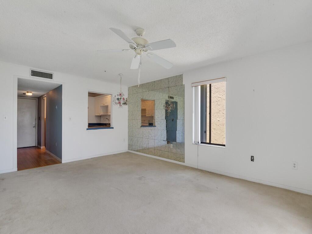 MILES GRANT CONDO - Residential