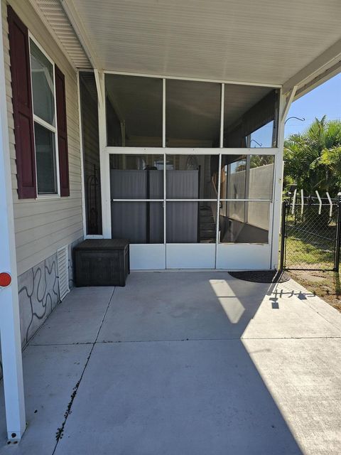 A home in Barefoot Bay