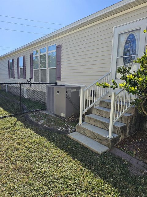 A home in Barefoot Bay