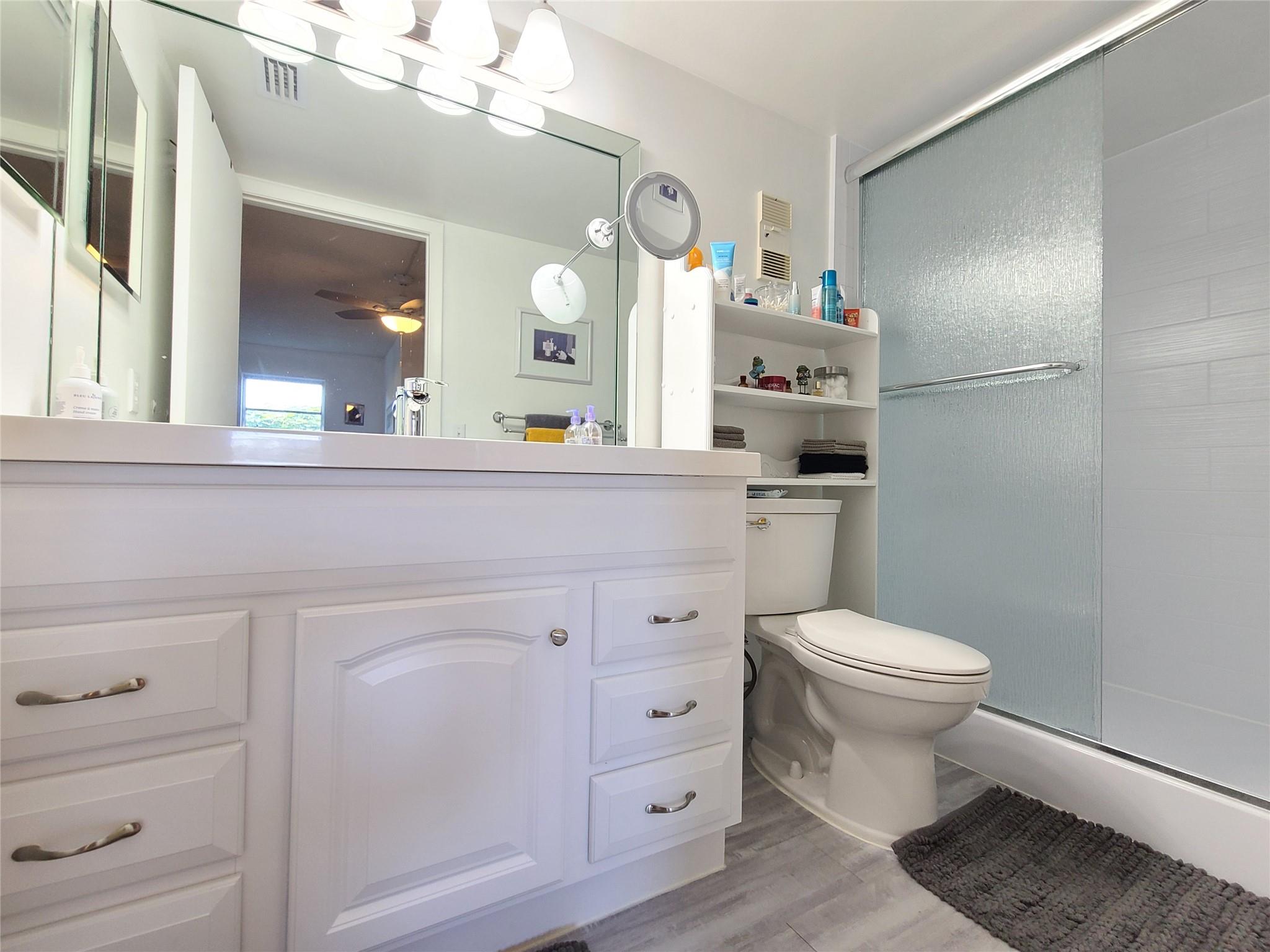 HUNTINGTON LAKES - Residential