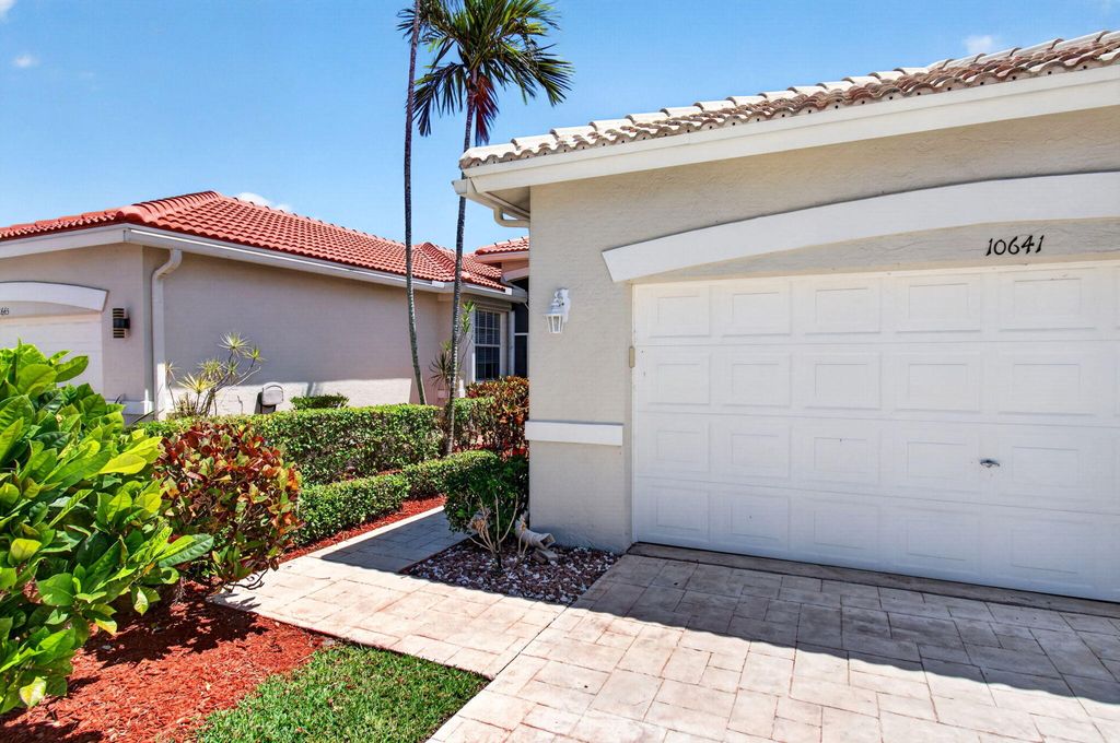 Photo of 10641 Royal Caribbean Circle, Boynton Beach, FL 33437 (MLS # B26021897)
