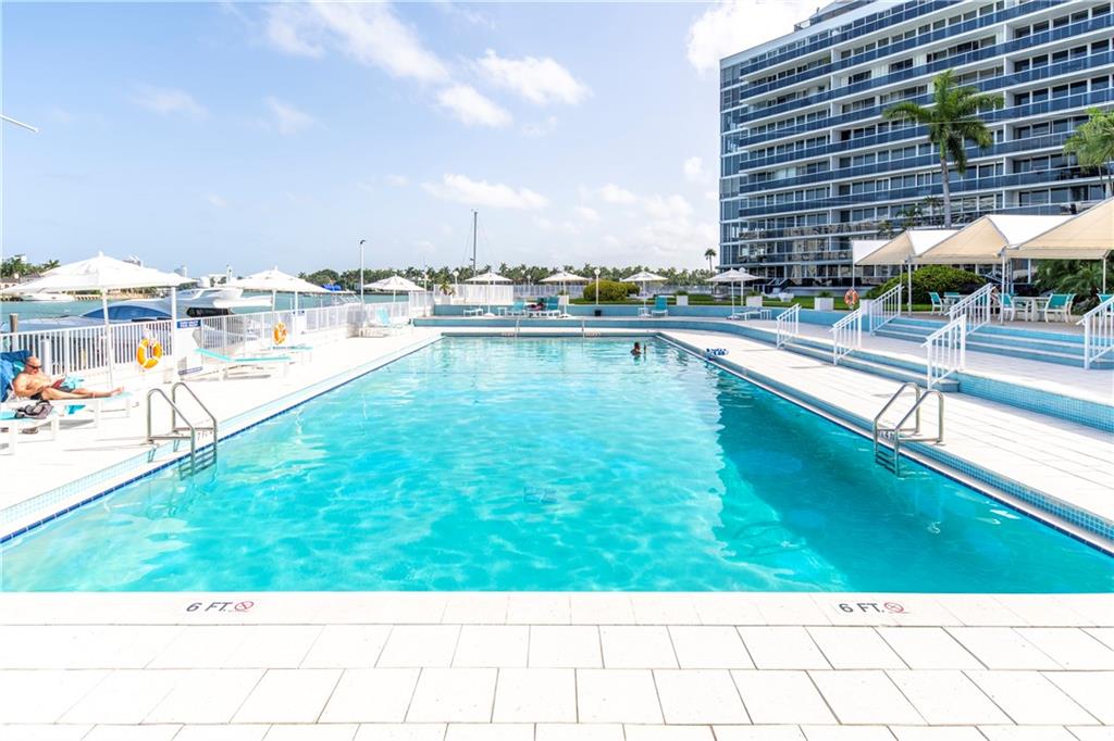 King Cole Condo - Residential