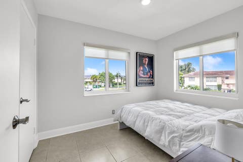 Tiny photo for 2812 NE 27th Street, Lighthouse Point, FL 33064 (MLS # B26047814)