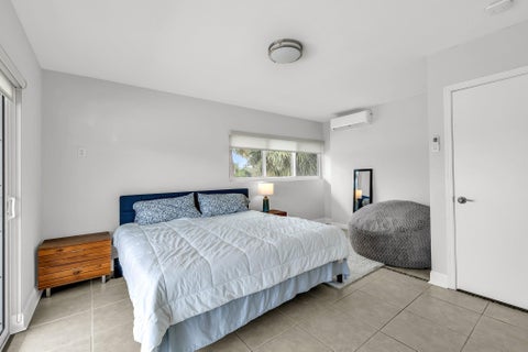 Tiny photo for 2812 NE 27th Street, Lighthouse Point, FL 33064 (MLS # B26047814)