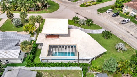 Tiny photo for 2812 NE 27th Street, Lighthouse Point, FL 33064 (MLS # B26047814)