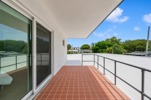 Tiny photo for 2812 NE 27th Street, Lighthouse Point, FL 33064 (MLS # B26047814)