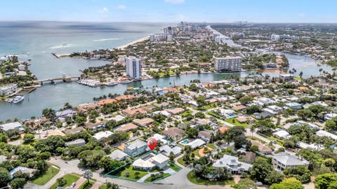 Tiny photo for 2812 NE 27th Street, Lighthouse Point, FL 33064 (MLS # B26047814)