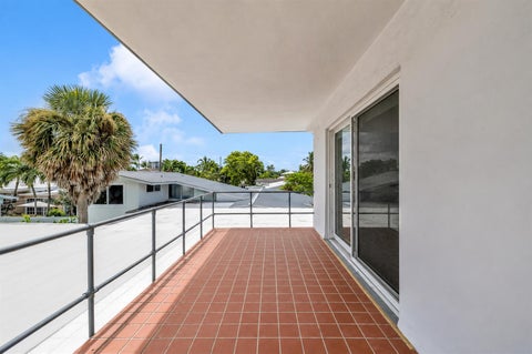 Tiny photo for 2812 NE 27th Street, Lighthouse Point, FL 33064 (MLS # B26047814)