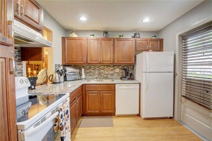 8101 SW 24th Court 105