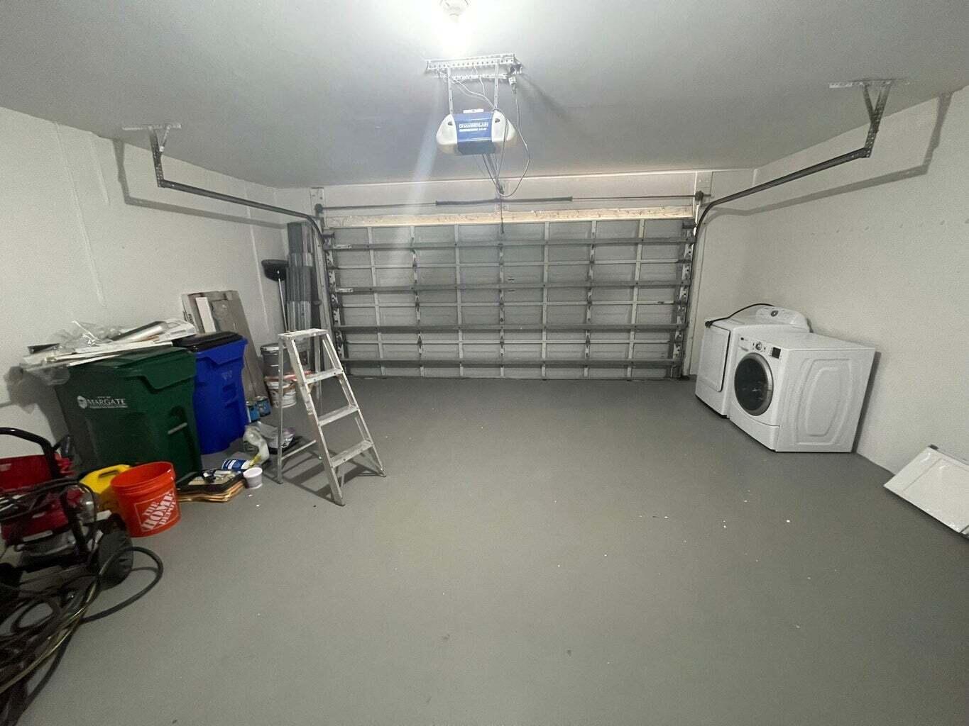 CORAL BAY REPLAT SECTION - Residential