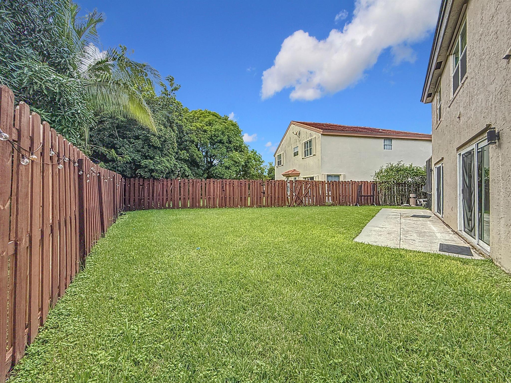 CORAL BAY REPLAT SECTION - Residential