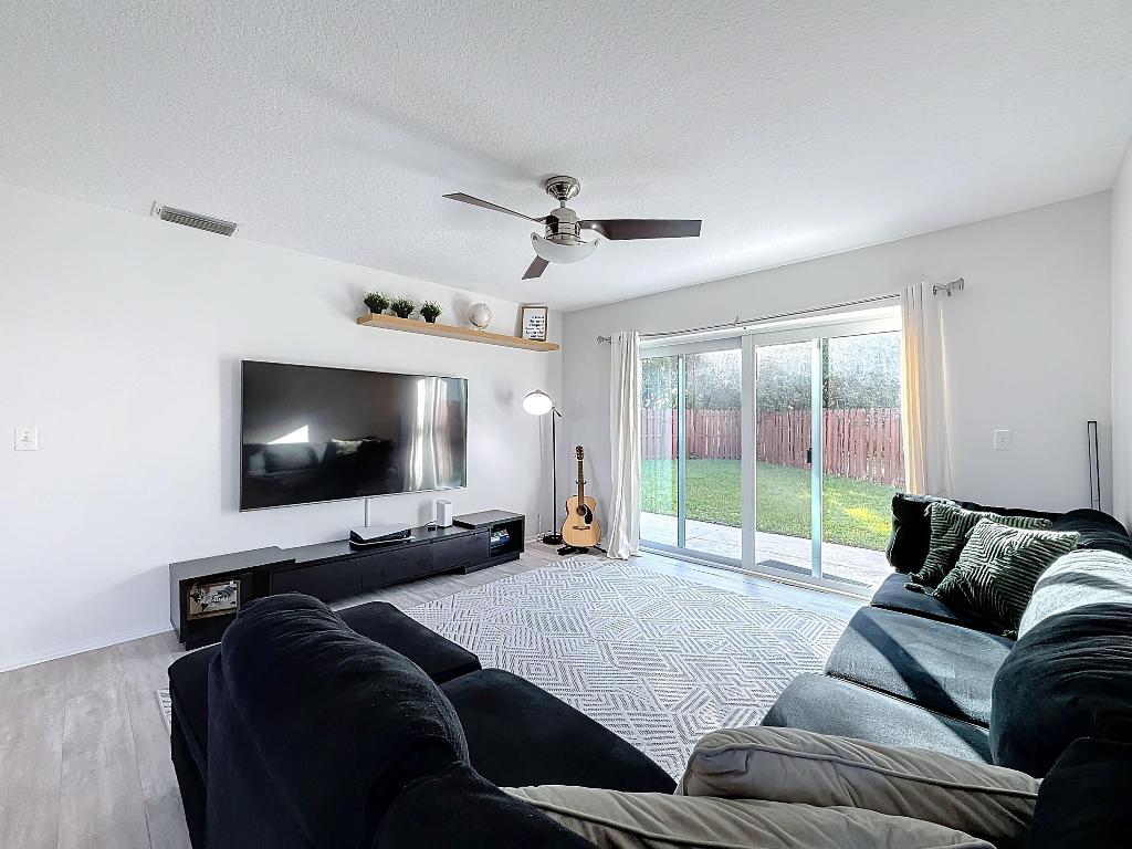 CORAL BAY REPLAT SECTION ONE - Residential