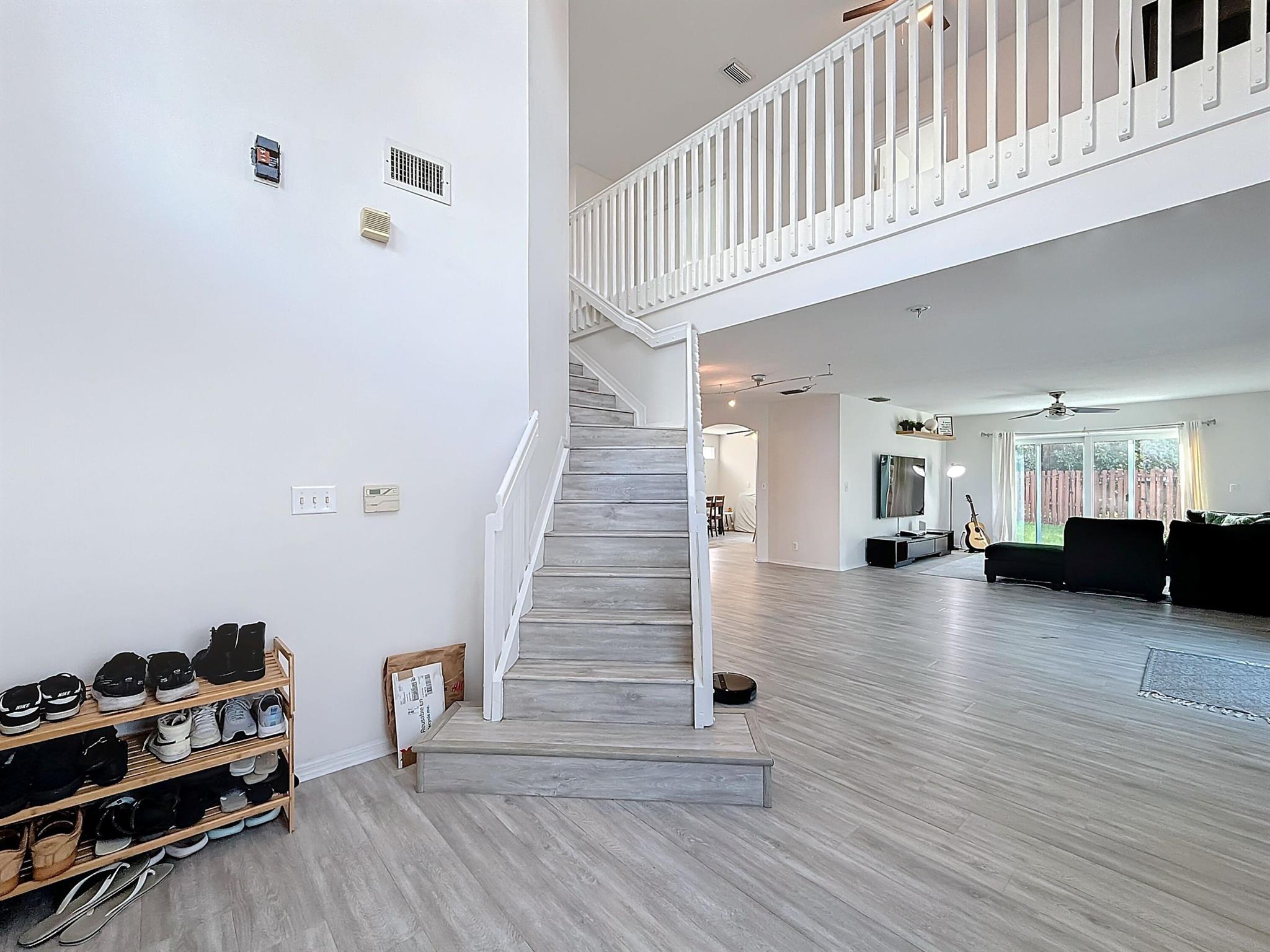 3123 Sunset Lane