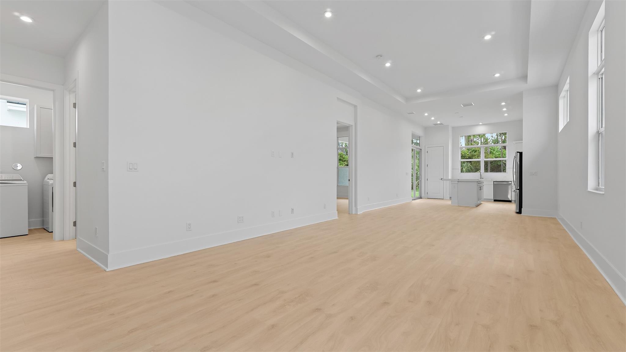 KH RIVELLA LLC - Residential