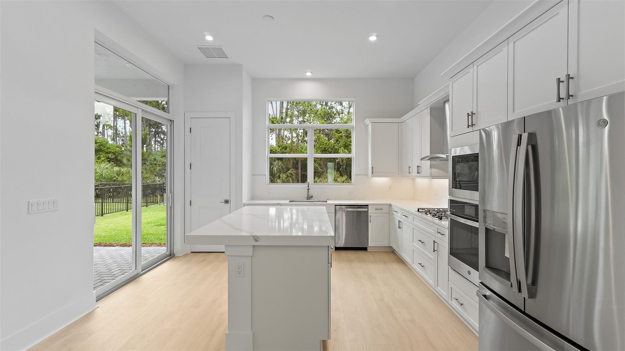 KH RIVELLA LLC - Residential