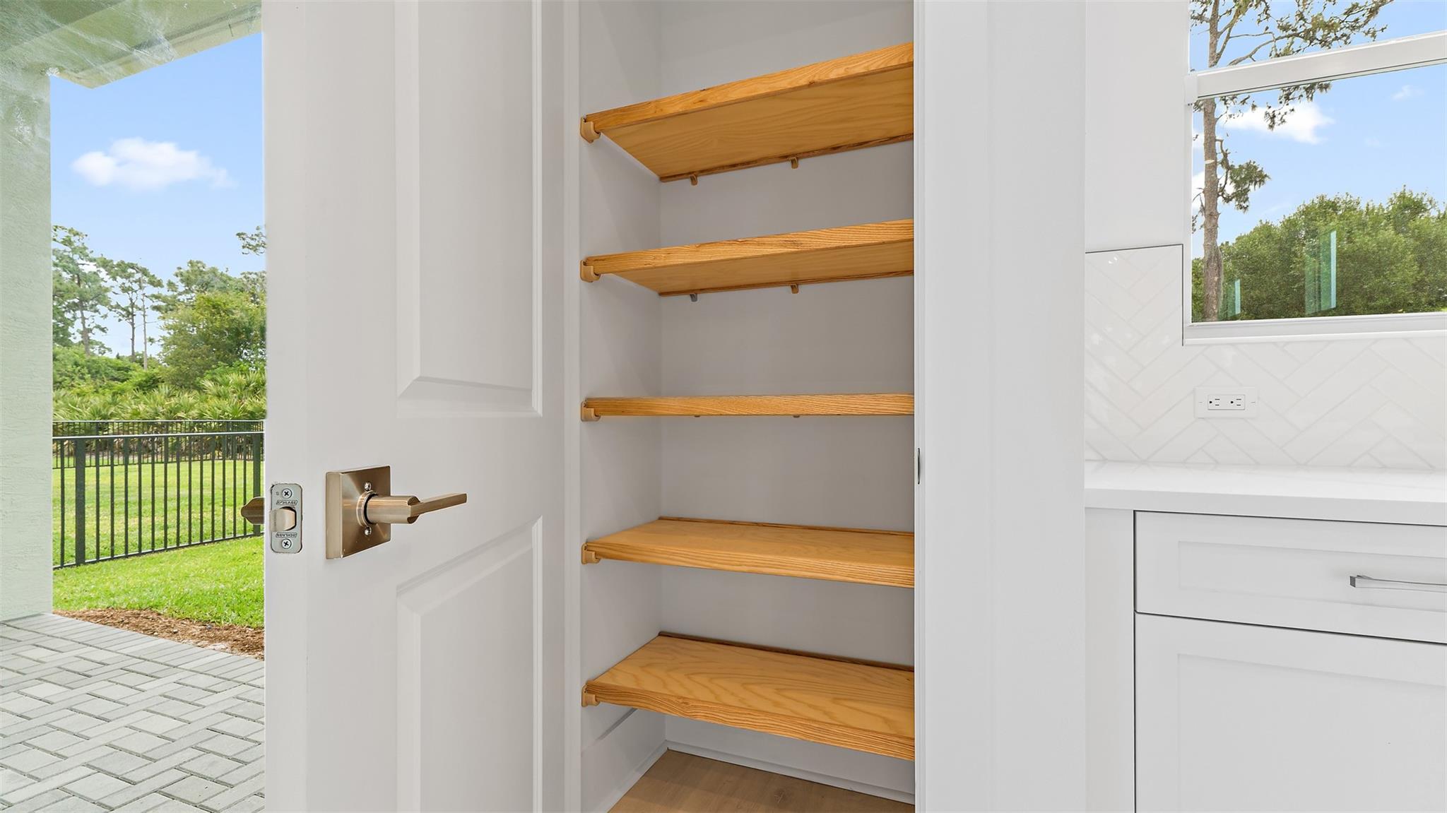 KH RIVELLA LLC - Residential