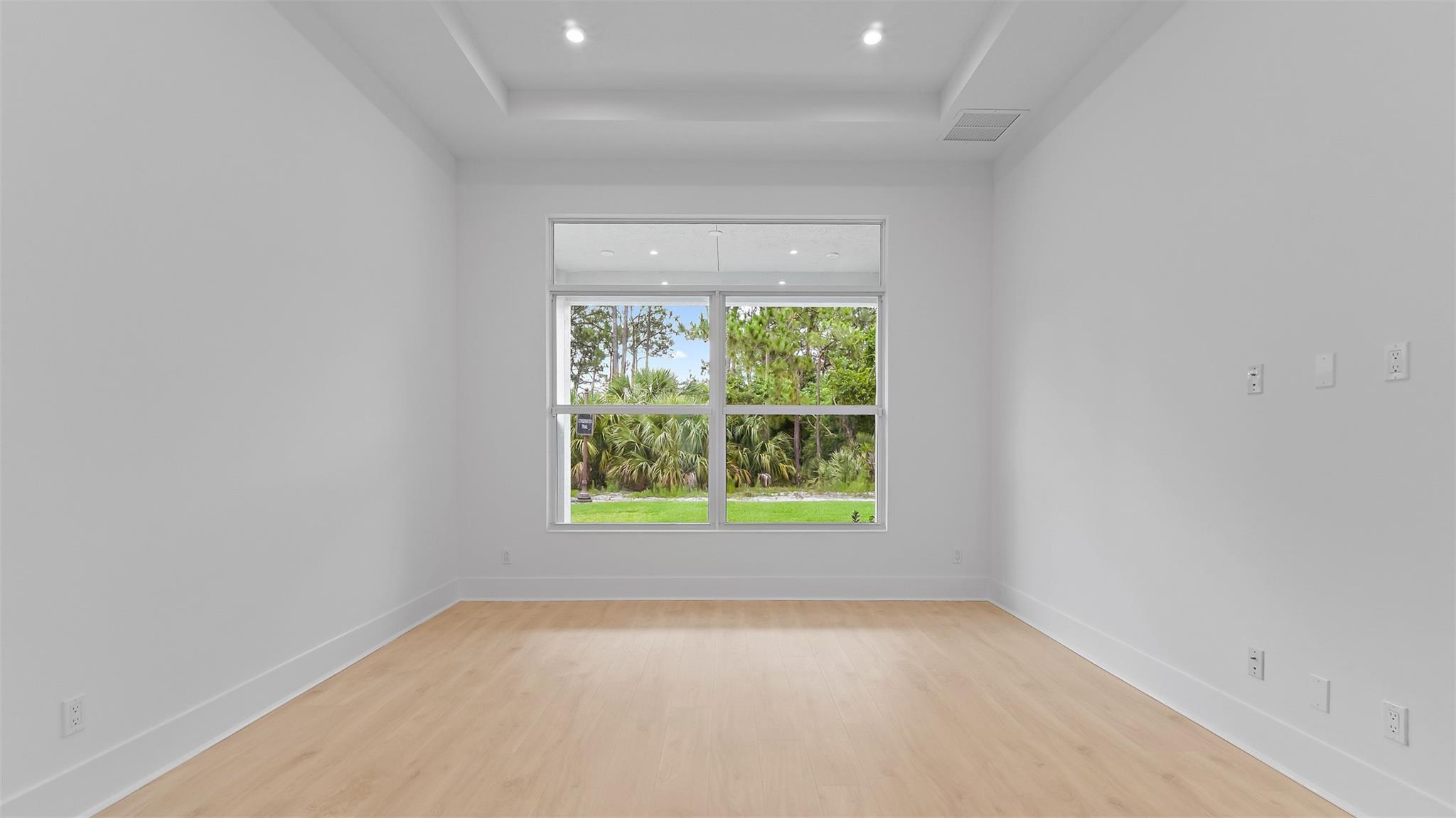 KH RIVELLA LLC - Residential