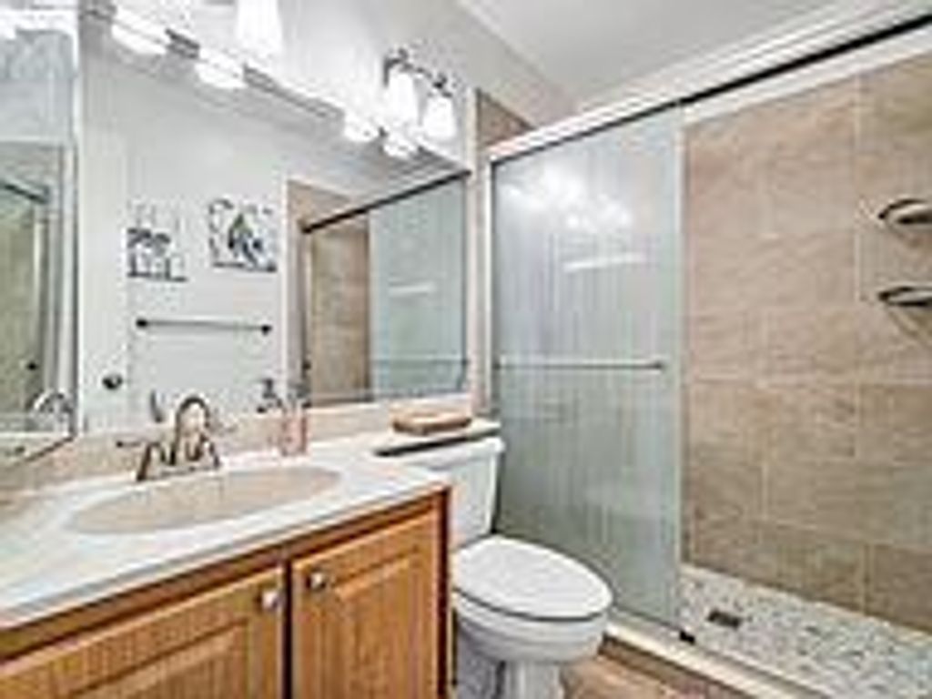 Photo of 2910 SW 22nd Circle #212e, Delray Beach, FL 33445 (MLS # B26013802)