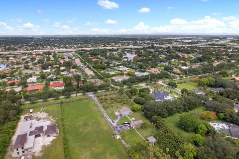 Single Family Residence in Southwest Ranches FL 5340 HAWKHURST AVE Ave 71.jpg