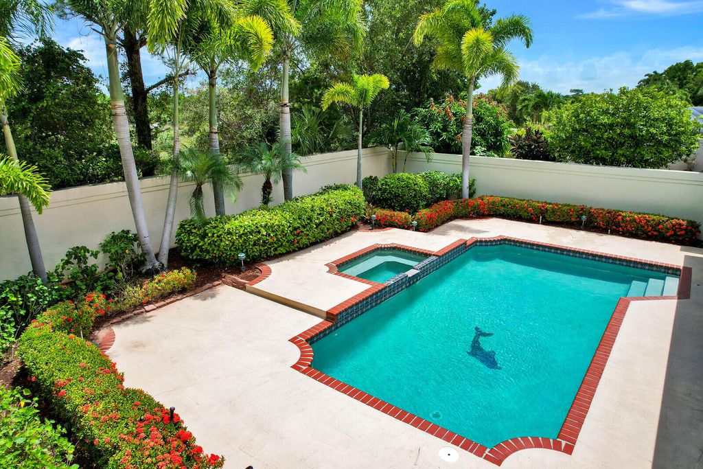 Photo of 392 River Edge Road Rd, Jupiter, FL 33477 (MLS # R10813759)